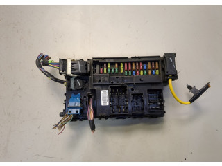 Блок предохранителей Lincoln MKZ 2016-2020 HQ9T14D068BC