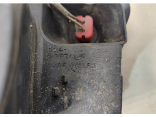 Фара передняя  Chrysler Pacifica 2003-2008 правая 