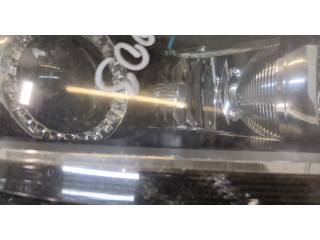 Фара передняя  Volkswagen Phaeton 2010-2016 правая 