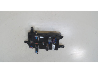 Блок предохранителей  KIA Mohave (Borrego)      919582j020    3.8