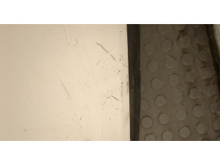 Решетка радиатора  KIA Sorento XM 2009-2021          863501U500, 863501U700