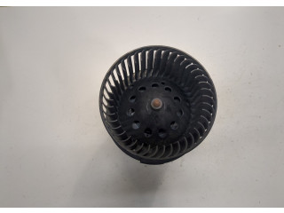 Моторчик печки  Renault Megane 3 2009-2016 27210497R   3   272104937R   