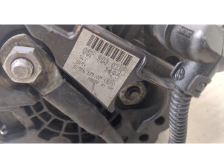 Генератор Volkswagen Caddy 2004-2015 06F903023F, 06F903023HX