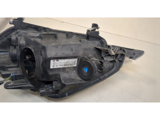 Фара передняя  Ford Kuga 2008-2012 правая 