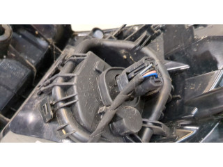 Задний фонарь          