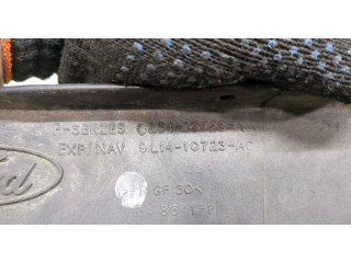 Бачок омывателя Lincoln Navigator 2006-2014