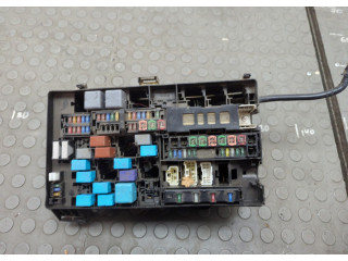 Блок предохранителей  Toyota Sequoia 2008-         
