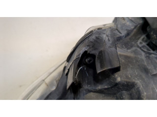 Фара передняя  Nissan Rogue 2014-2020 правая 