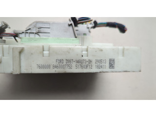 Блок предохранителей  Ford Focus 3 2011-2015         