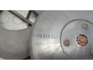 Вентилятор радиатора  Volvo XC70 2000-2007           