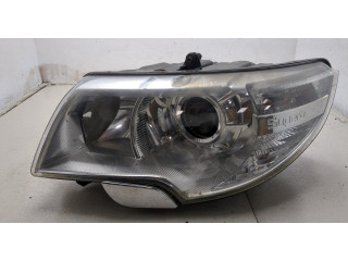 Фара передняя  Skoda SuperB 2008-2015 левая 