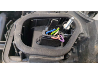 Задний фонарь