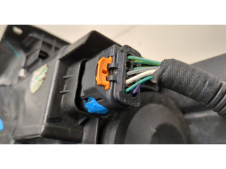 Фара передняя Citroen C5 Aircross 2018-2025 правая