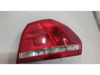 Задний фонарь     561945096H     
