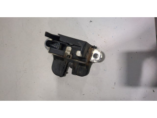 Замок багажника  Volkswagen Golf 5 2003-2009       