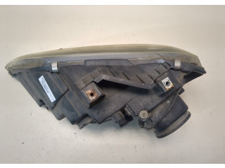 Фара передняя  Chrysler Pacifica 2003-2008 правая 