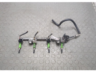 Форсунка топливная Toyota Venza 2008-2017 2320909175, 2381436010