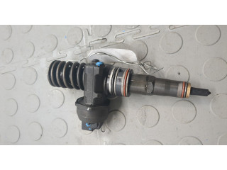 Форсунка топливная Volkswagen Golf 4 1997-2006 038130073AJ, 038130079CX