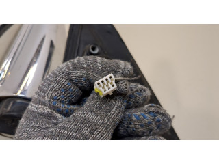 Зеркало боковое Mitsubishi L200 1996-2006 левое MR361095