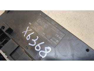 Блок комфорта Skoda Octavia (A7) 2017-2021 5Q0937084DB