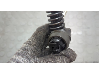 Форсунка топливная  Skoda Fabia 2007-2014    038130073AG     