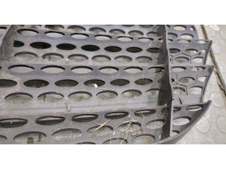 Решетка радиатора  Mercedes Vito W639 2004-2013          