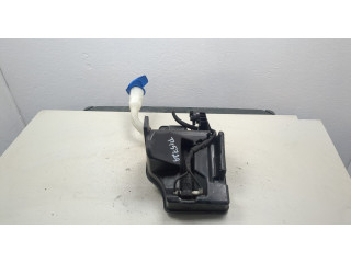 Бачок омывателя Skoda Rapid