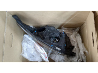 Фара передняя  Ford Focus 3 2011-2015 правая 