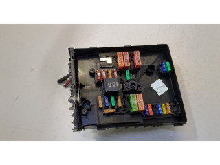 Блок предохранителей  Skoda Yeti 2009-2018         