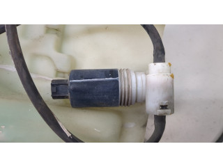 Бачок омывателя Mitsubishi Endeavor 2003-2011 MN169803, 8260A101