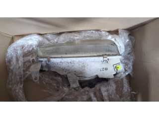 Фара передняя  Toyota Corolla 1992-1997 правая 