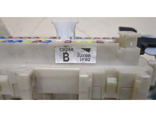 Блок предохранителей Infiniti EX35