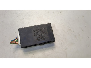 Блок комфорта  Toyota Corolla E12 2001-2006      8264102060  