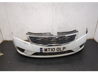 Бампер  KIA Ceed 2007-2012 передний   