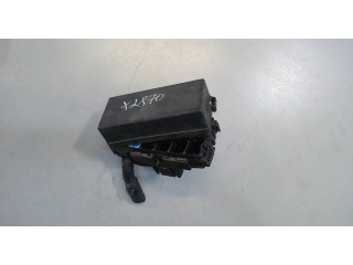 Блок предохранителей Nissan Pathfinder 2004-2014 63564198 2.5