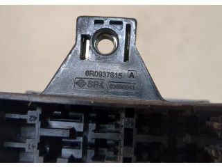 Блок предохранителей Volkswagen Golf Plus