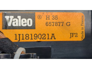 Моторчик печки  Volkswagen Golf 4 1997-2005 1J1819021A    1J1819021A   