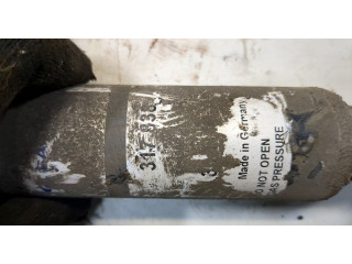 Стойка амортизатора  Mercedes CLS C218 2011-2017      