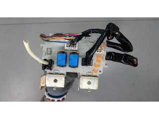 Блок предохранителей Infiniti QX56 2004-2010 24350ZH00A 5.6