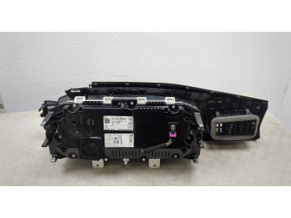 Панель приборов Volkswagen Taos 2GJ920410D, 2GJ858415D