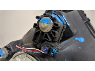 Фара передняя  Toyota Previa (Estima) 2000-2006 левая 