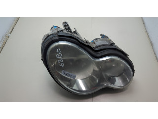 Фара передняя Mercedes C W203 2000-2008 правая