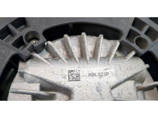 Вентилятор радиатора  Chevrolet Bolt 2016-           