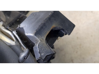 Фара передняя  Mitsubishi Pajero 2006-2011 правая 