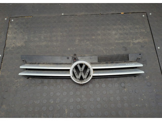 Решетка радиатора  Volkswagen Golf 4 1997-2005          