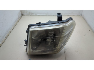 Фара передняя Nissan Pathfinder 2004-2014 левая