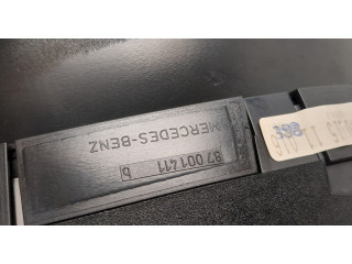 Панель приборов  Mercedes C W203 2000-2008            