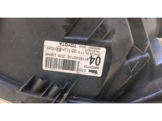 Фара передняя Toyota Yaris 2005-2011 правая