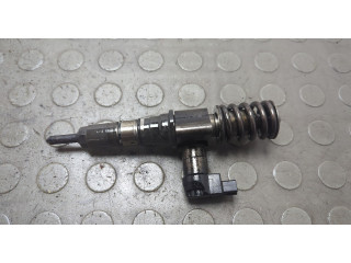 Форсунка топливная  Volkswagen Passat 6 2005-2010    03G130073S     