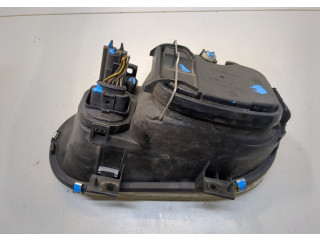 Фара передняя  Volkswagen Golf 4 1997-2005 правая 